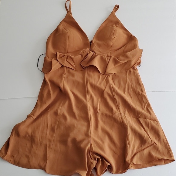 Style State Ruffle Romper 10 - Picture 2 of 7